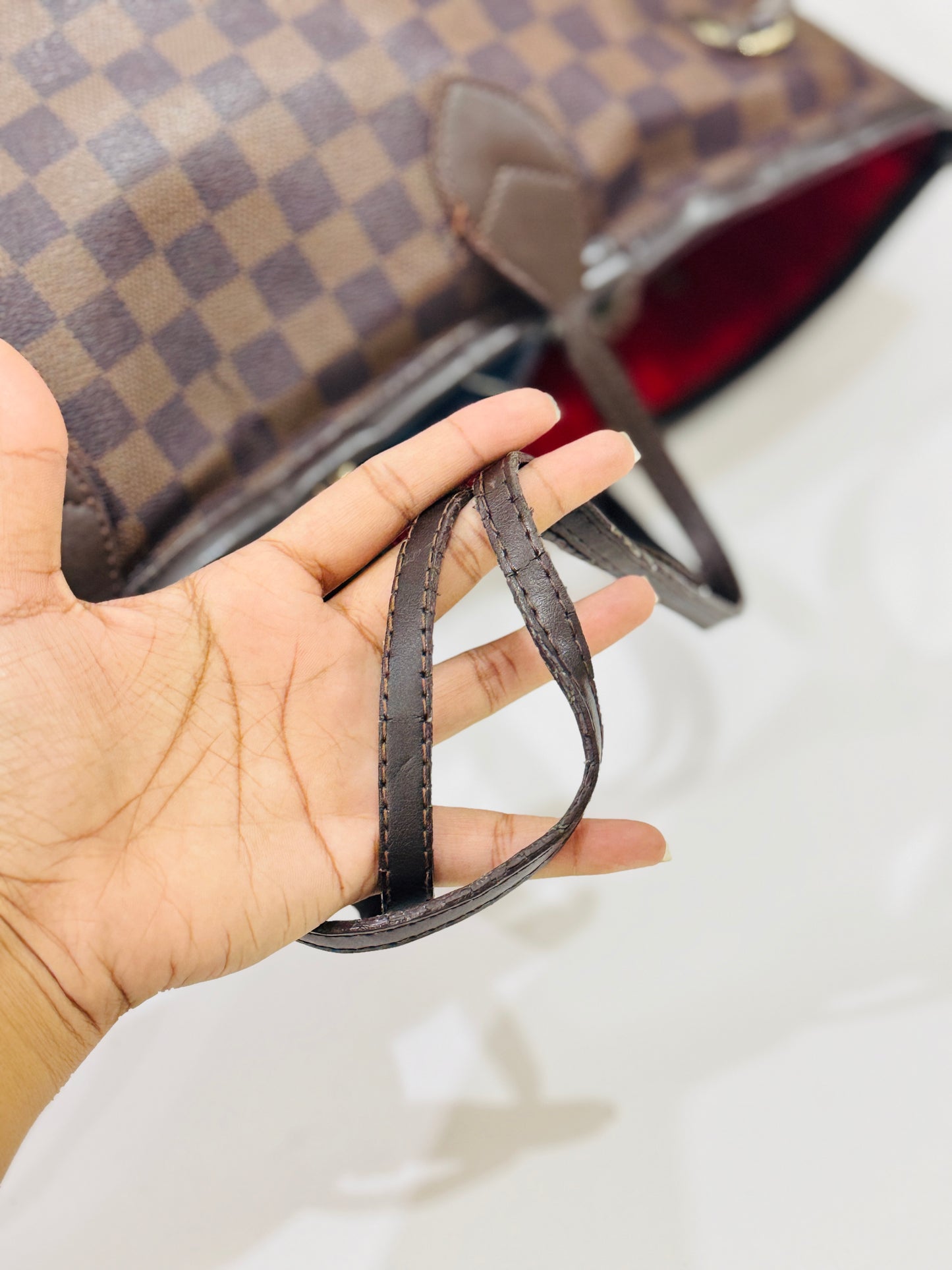 LV