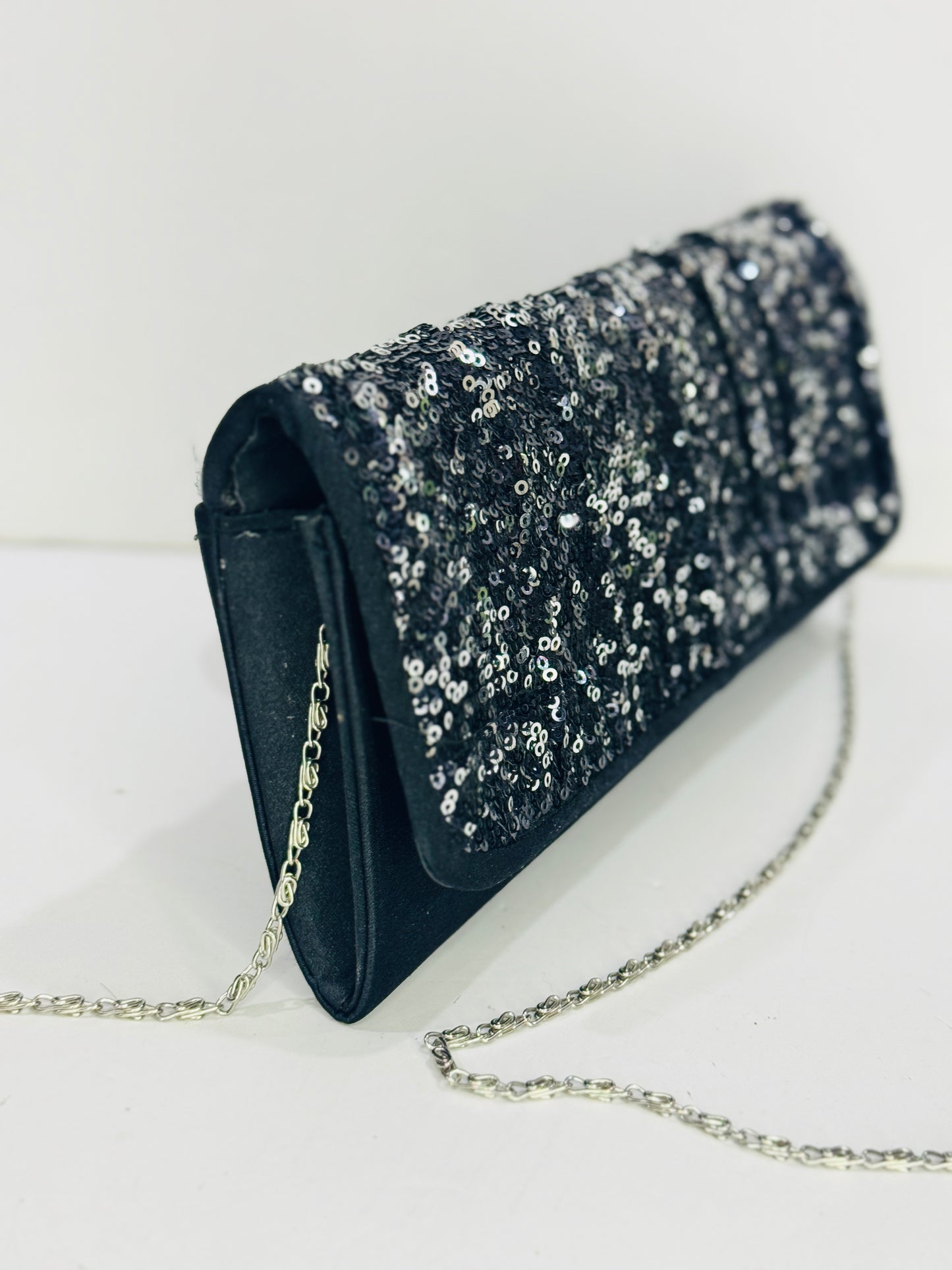 Sequins | Long Clutch
