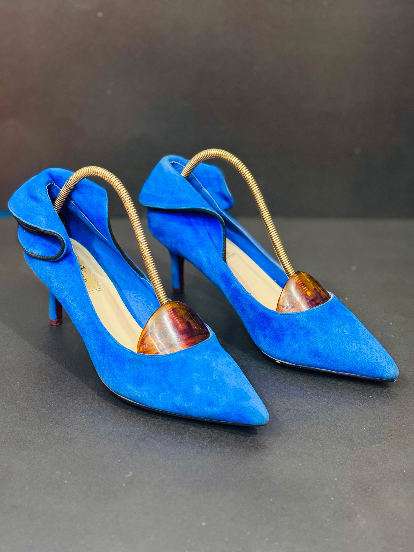 VALENTINO | 36