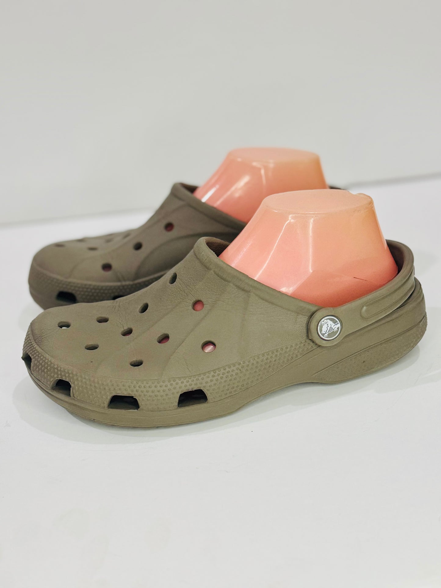 CROCS | 39