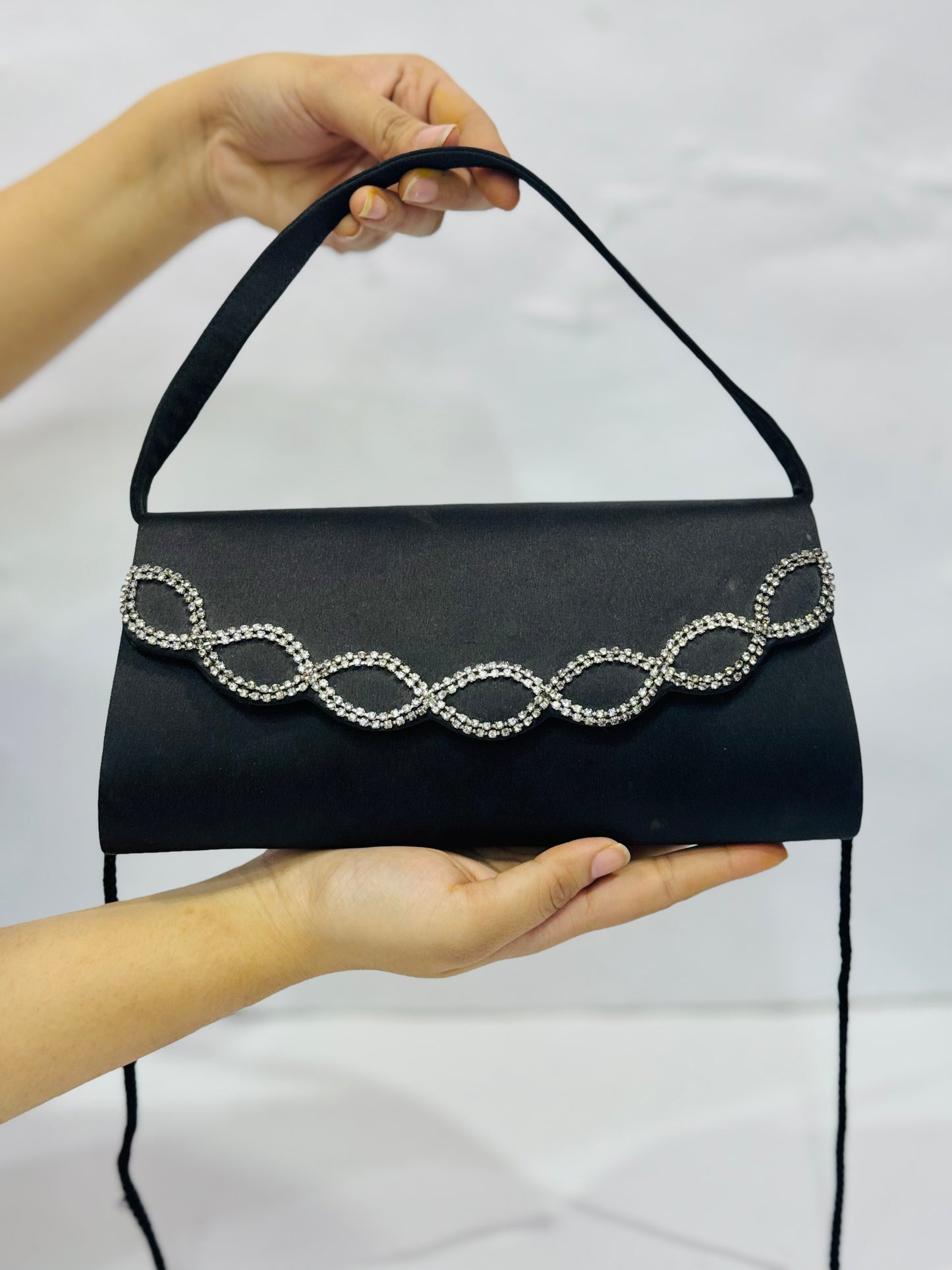 VS |Fancy Clutch Crossbody