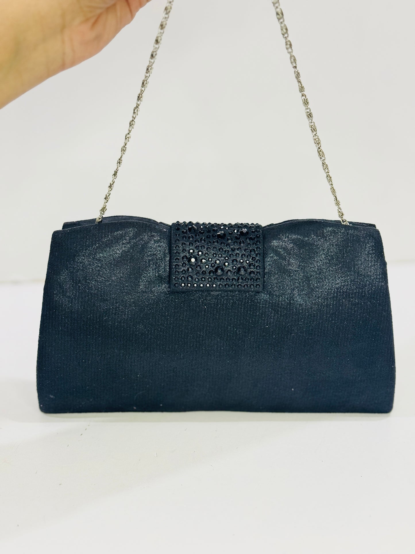 Sparkling | Clutch