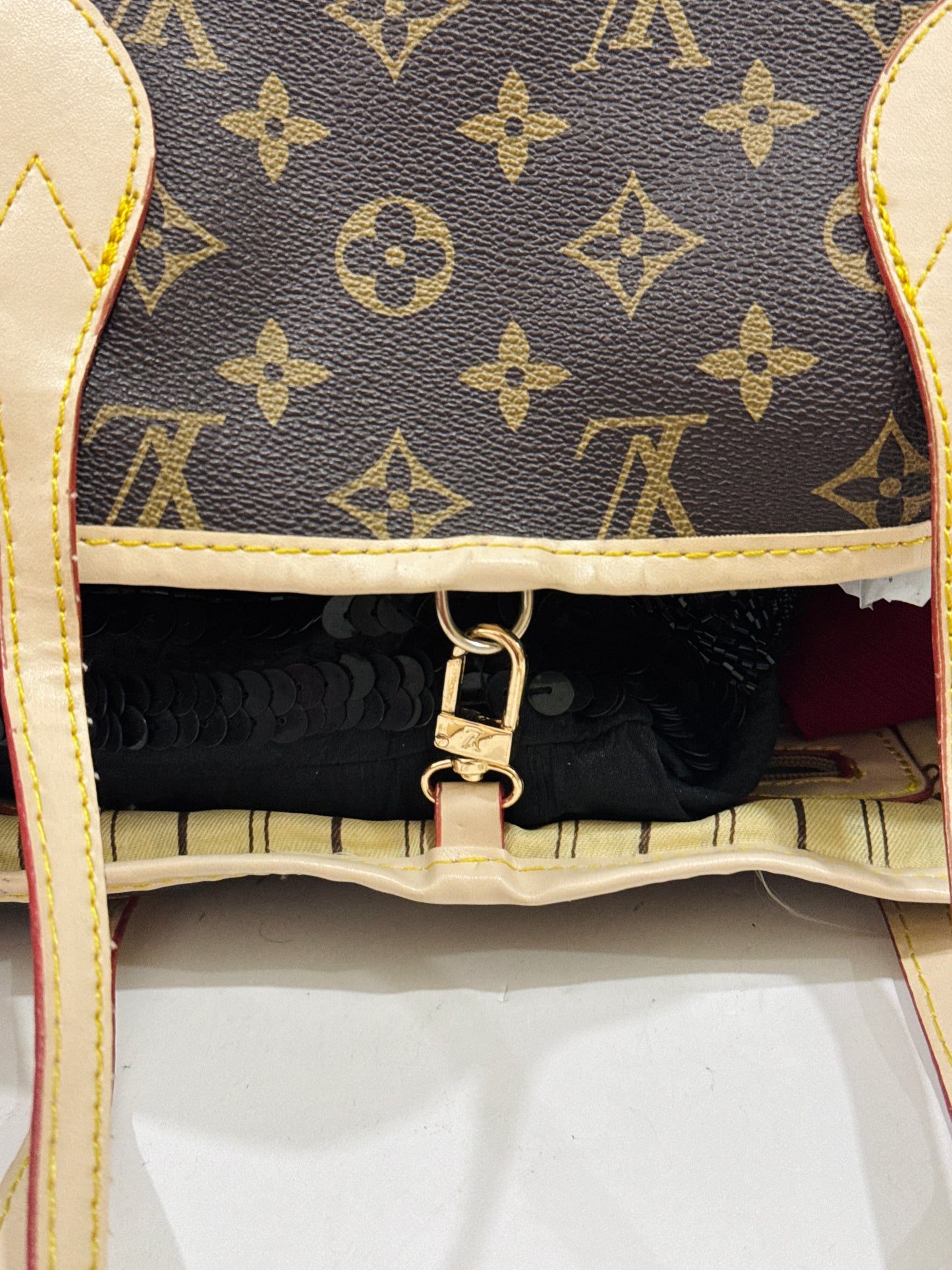 LV