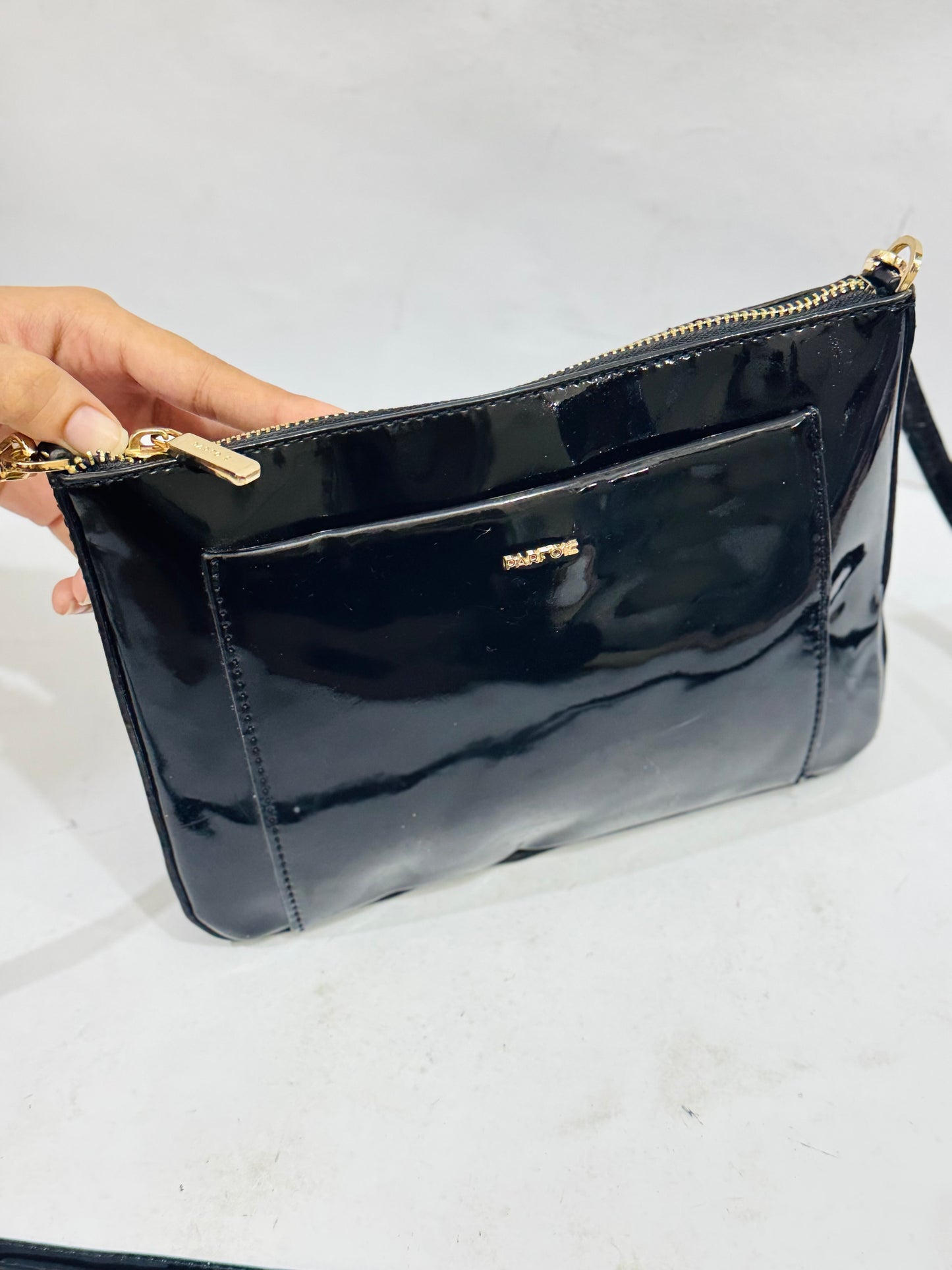PARFOIS |patent leather crossbody