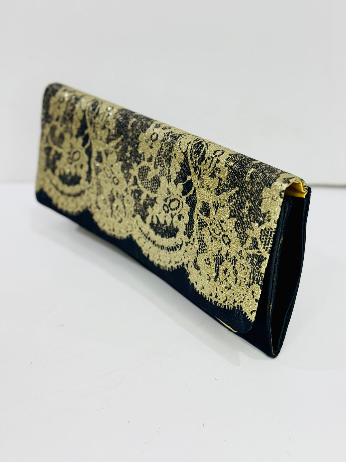 AVON GOLD | CLUTCH