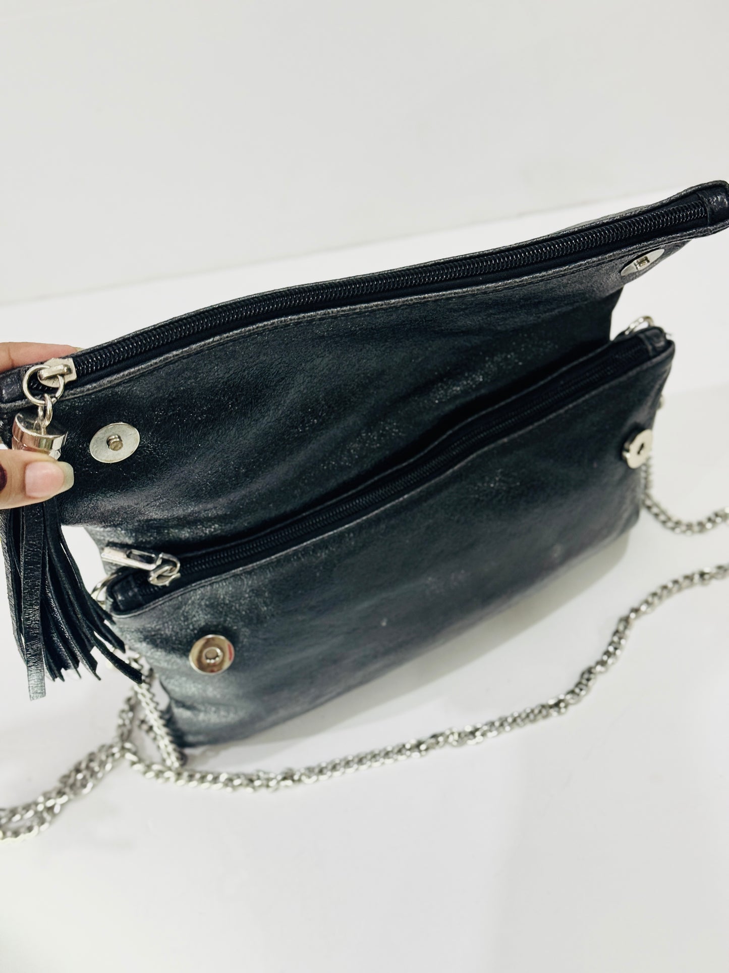 GENUINE LEATHER