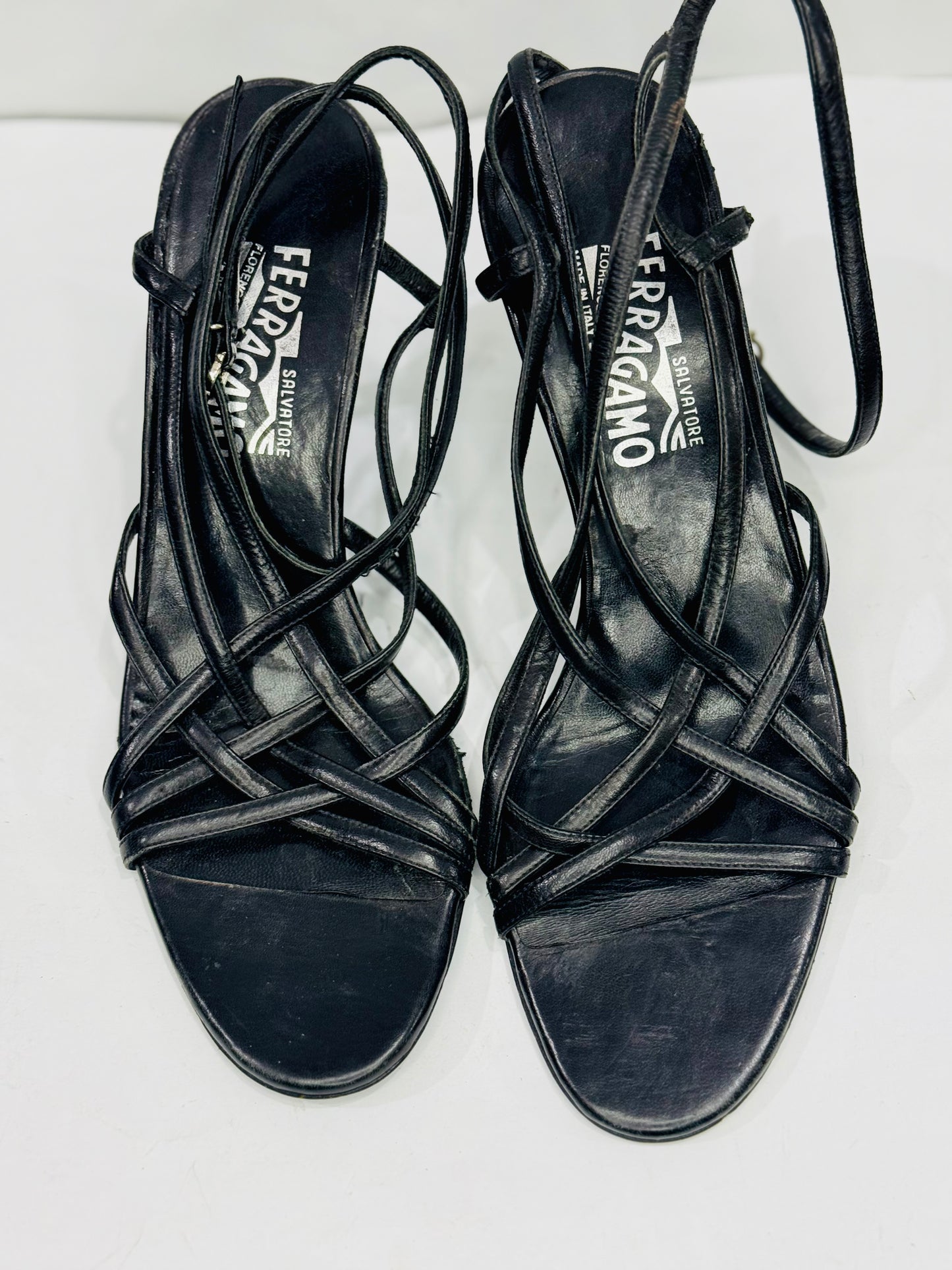 FERRAGAMO | 39