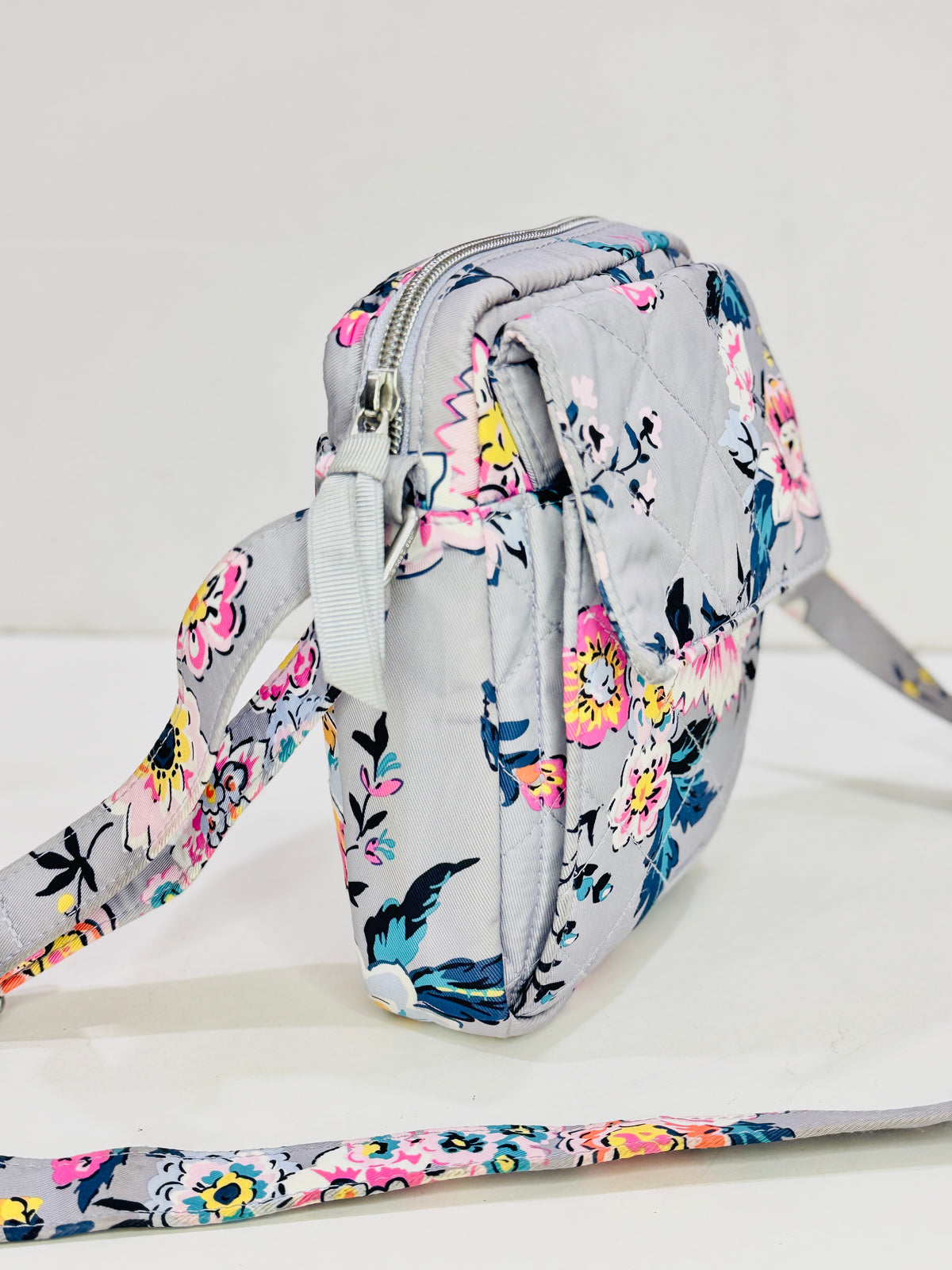 VERA BRADLEY