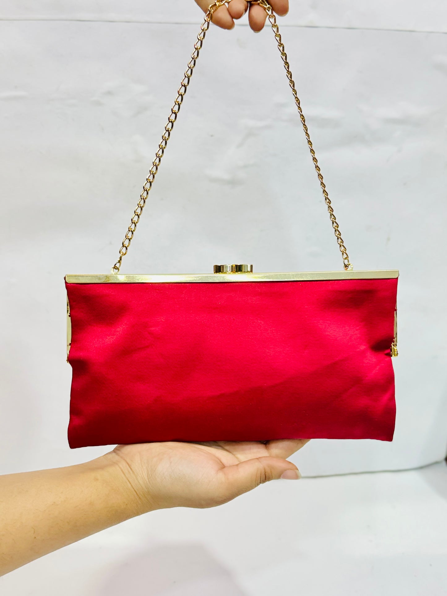 BCBG |Silk Clutch Bag