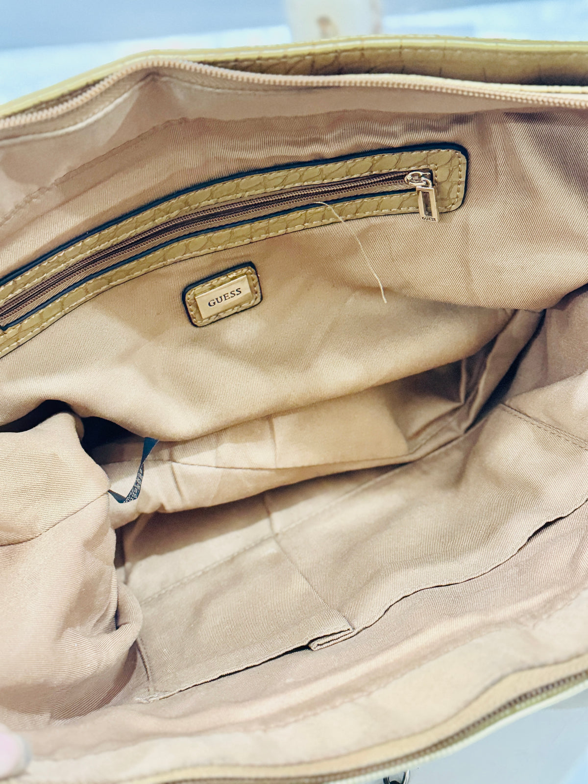 GUESS