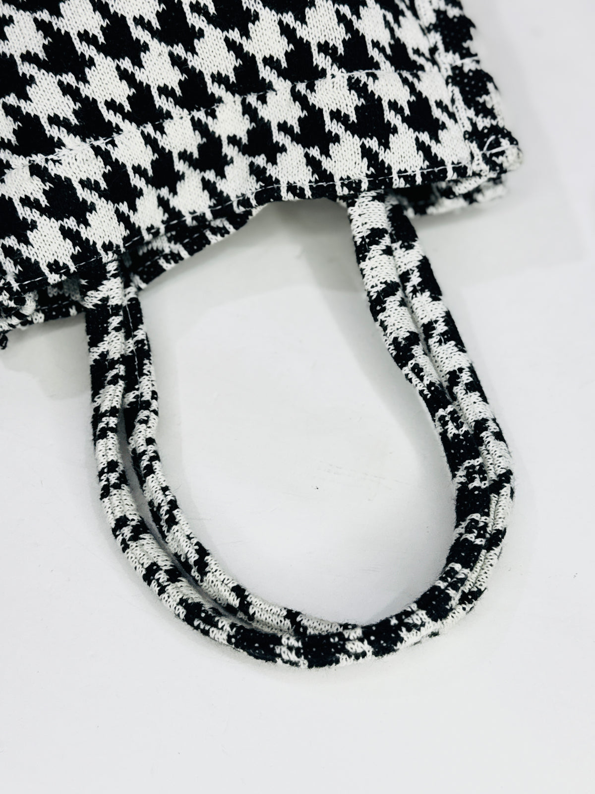 CHECK | BAG