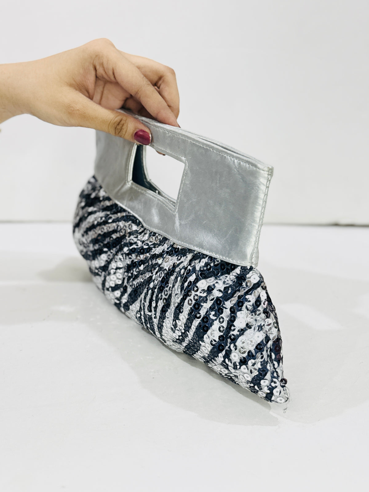 Zebra | Sequence Long Clutch