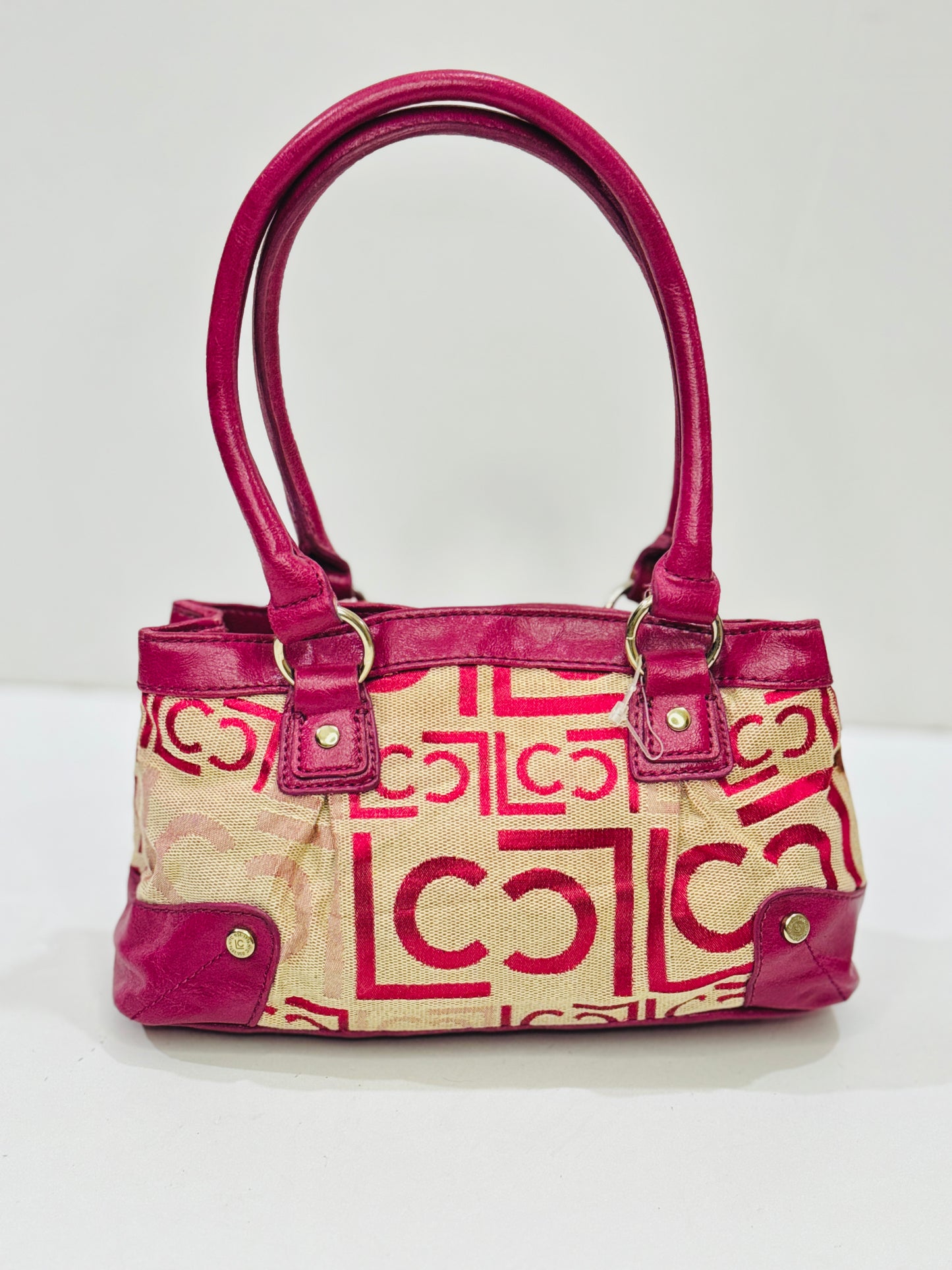 LIZ CLAIBORNE