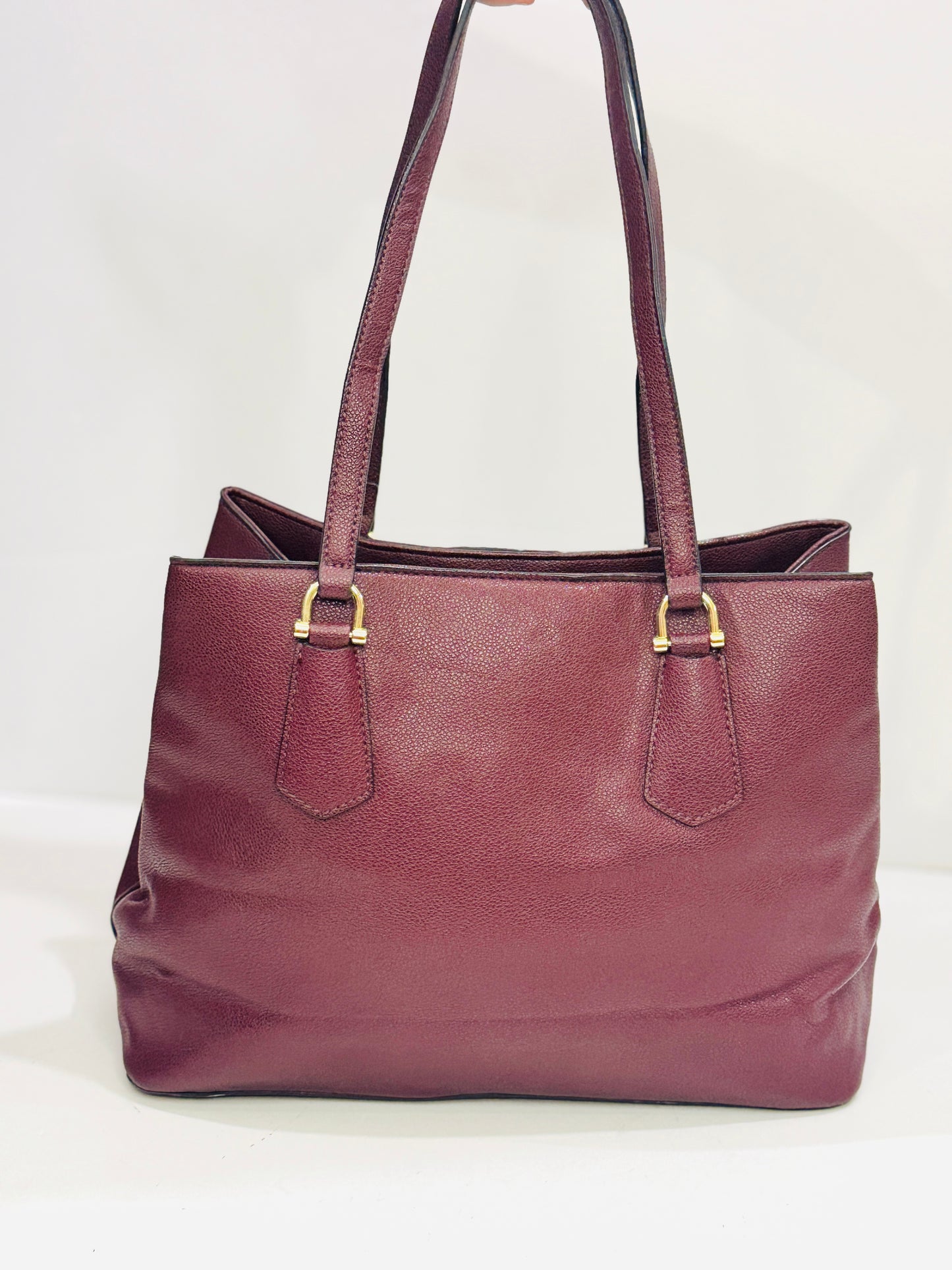 NINE WEST