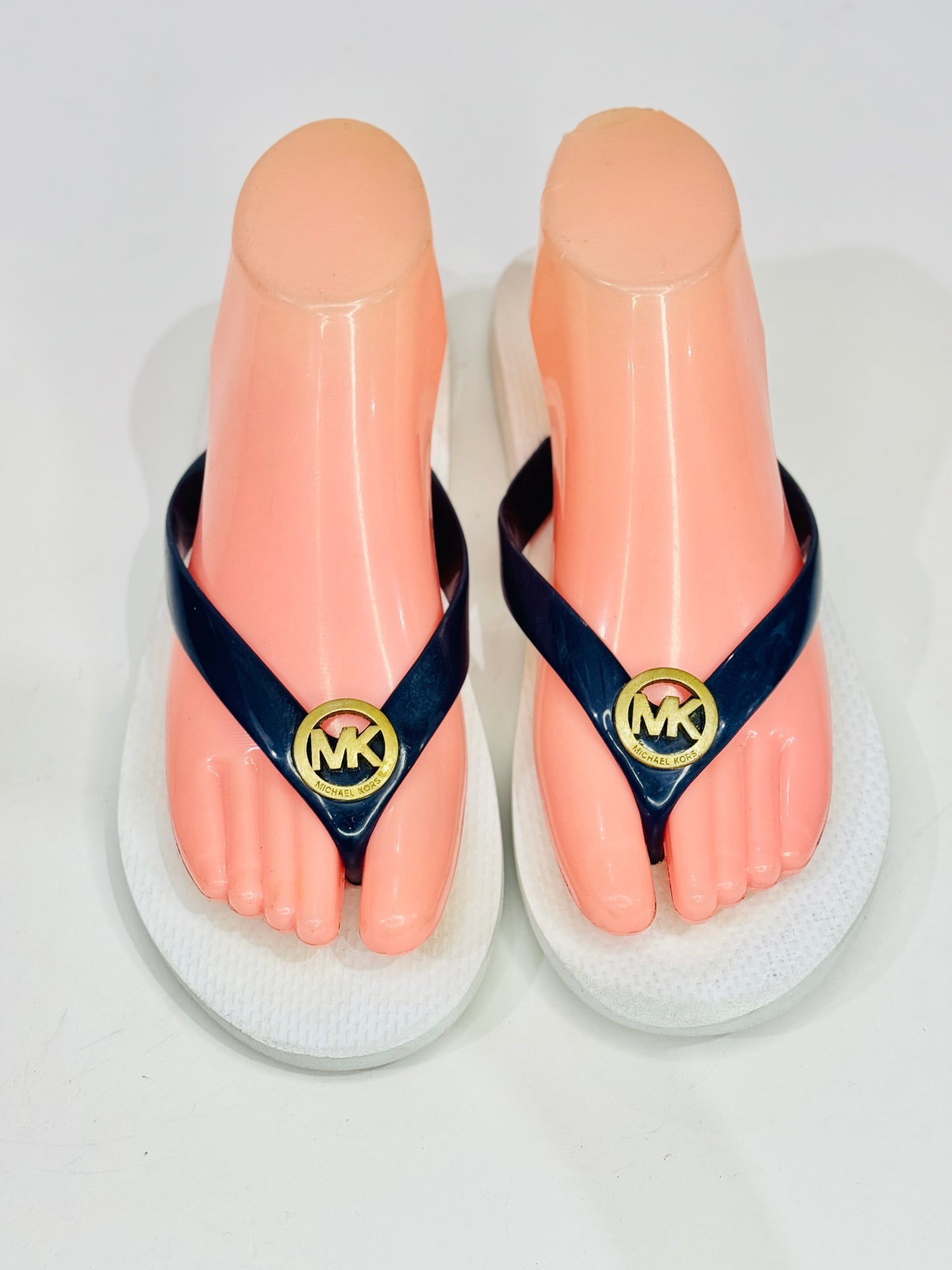 MK | 38