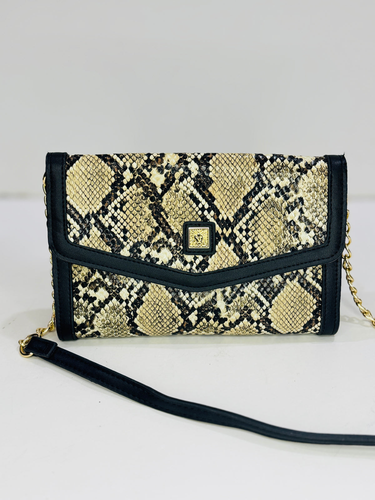 ANNE KLEIN