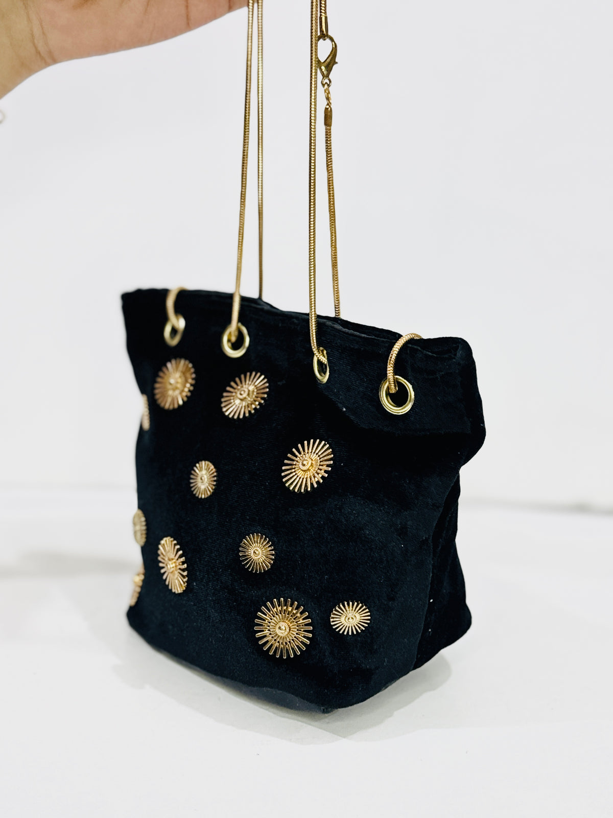 BUCKET | VELVET BAG
