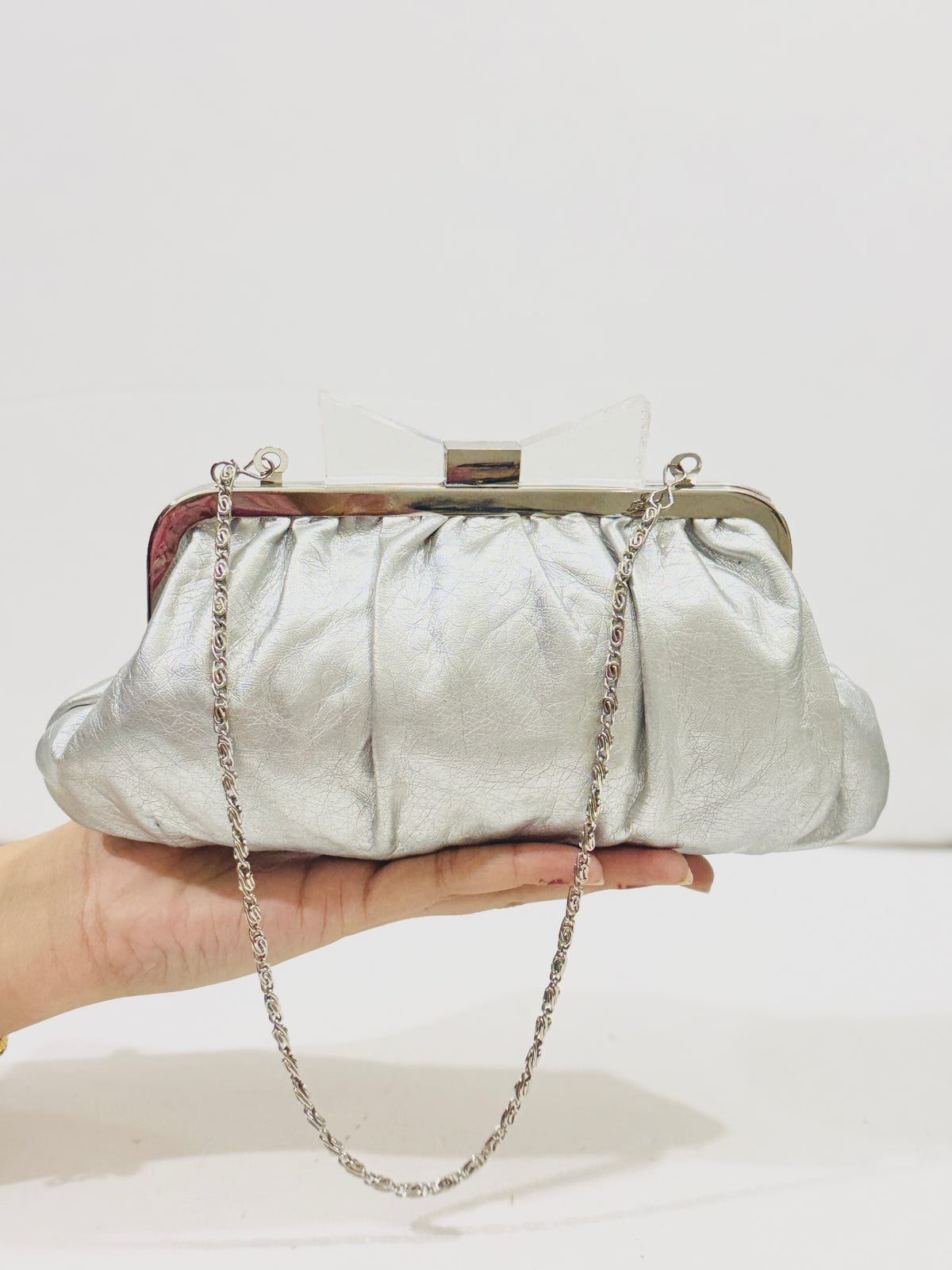 BOW | BAG