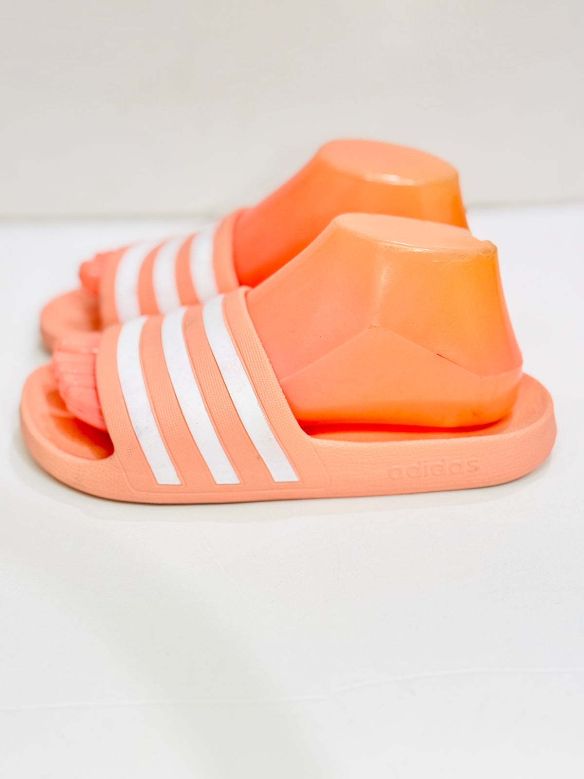 adidas | 38