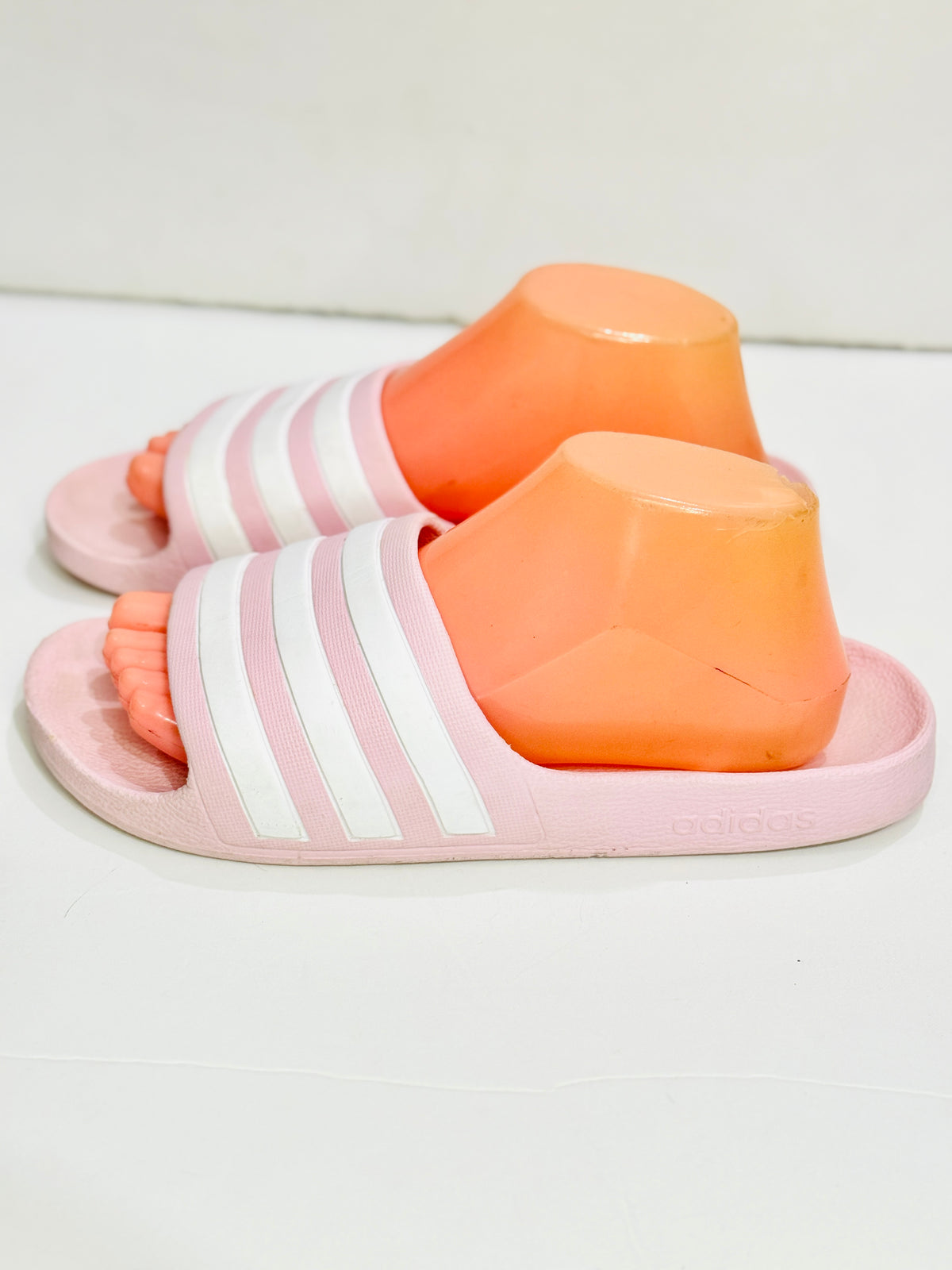 adidas | 39/40