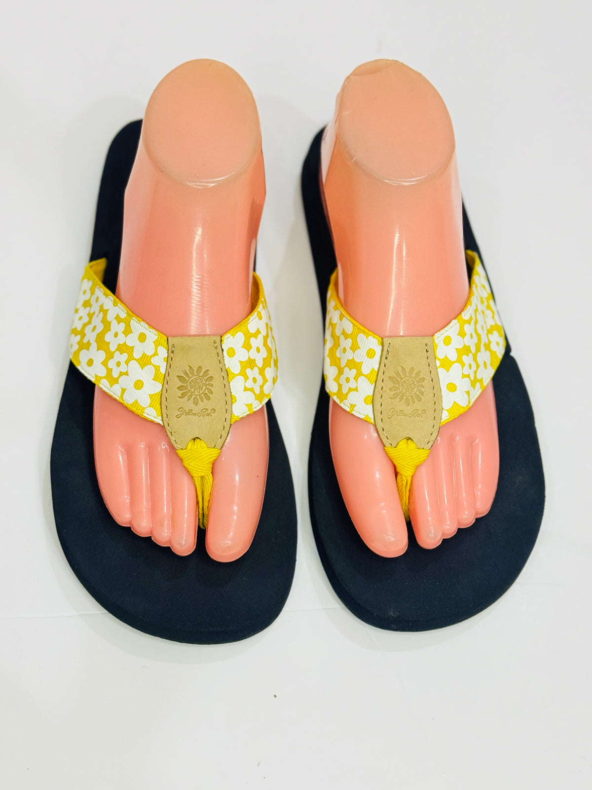 Yellow Box | 39